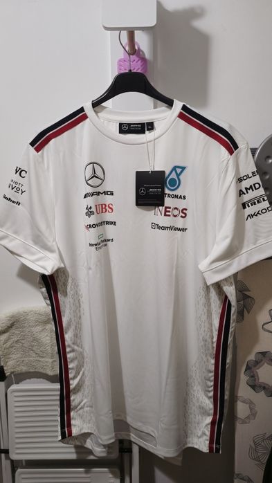 Тениски Мерцедес Ф1 (Amg f1 mercedes)