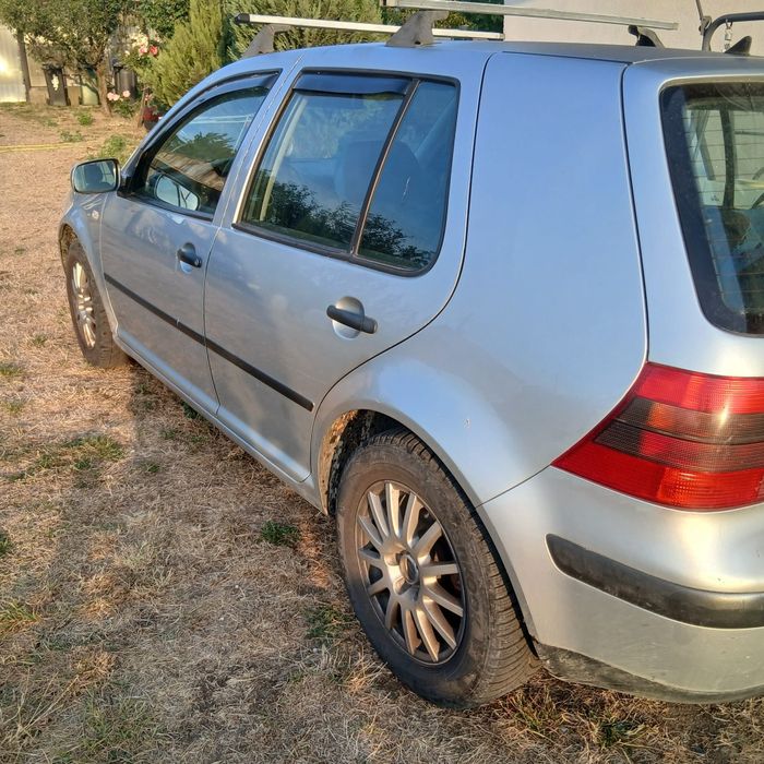 VAND GOLF 4 2001 1.4 Benzina