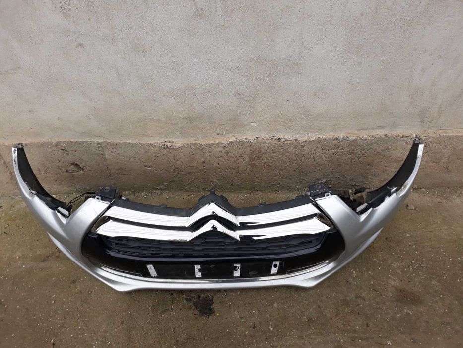 предна броня с масака  дневни светлини за ситроен ДС 4 CITROEN DS 4