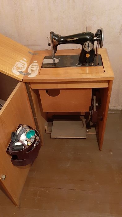 Крачна шевна машина union 2 бр