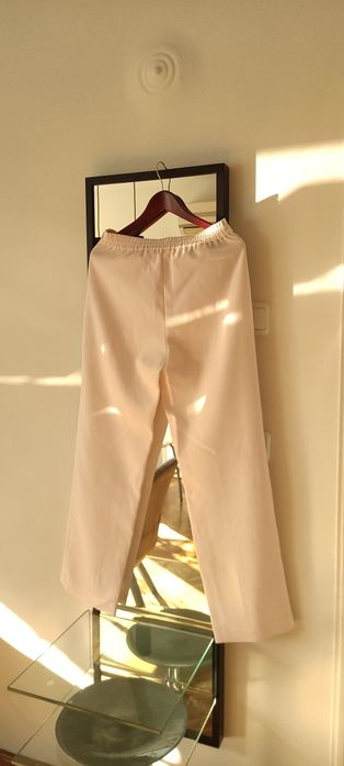 Панталони MANGO (М-L) с етикет 2 броя