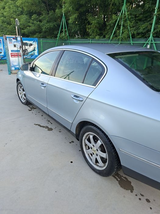 VOLKSWAGEN Passat 2006 — imagine 4