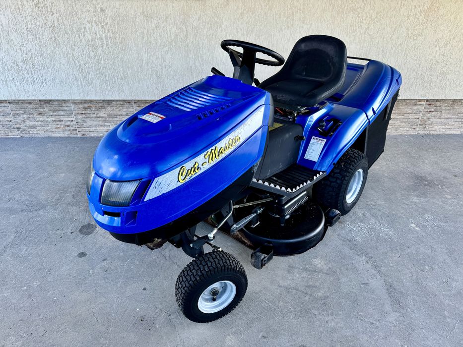 Tractoras de tuns gazon/iarba Cut-Master 15,5 cp Briggs&Stratton