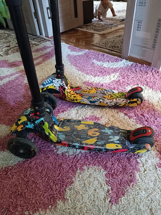 Продаю детский самокат