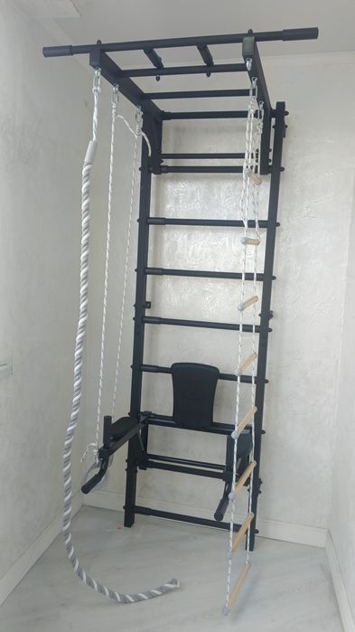 Сборка и установка шведской стенки