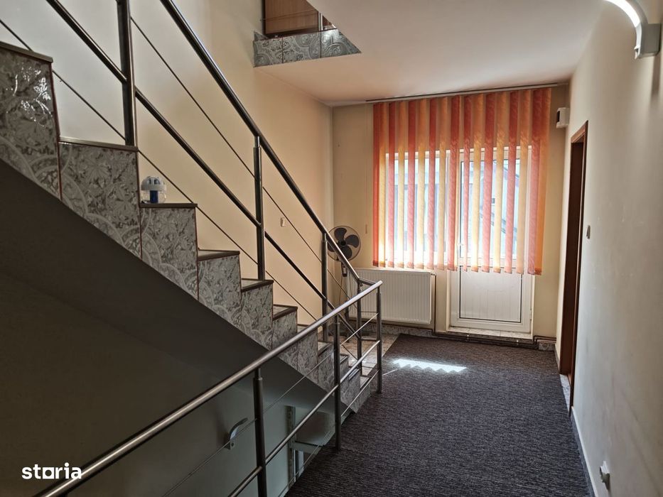 Casă Spațioasă De Inchiriat – Exercițiu | Ideală Pentru Afacere