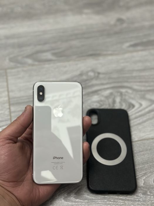 Продам iphone X 64gb память