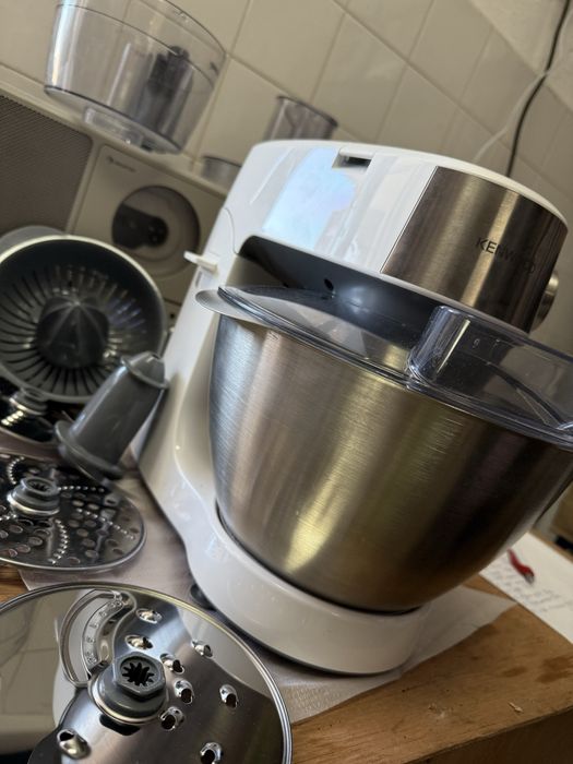 Кухненски робот KENWOOD