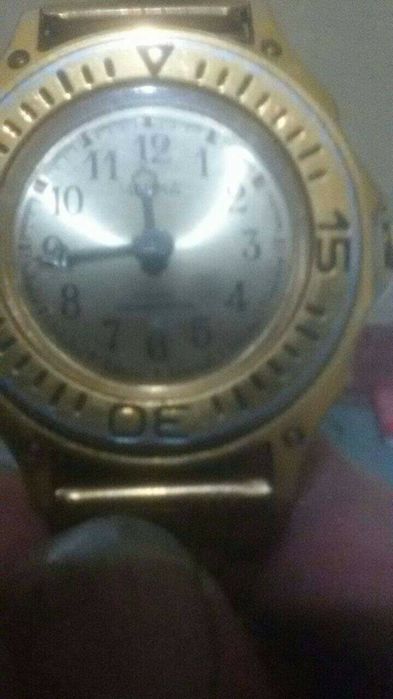 Икона 12 апостолов 16 века привезена из Европы.часы чайка позолоченной