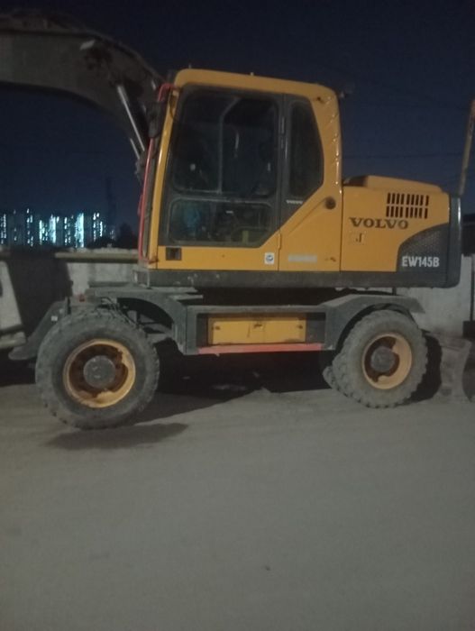 Katlavan qazish musr olib chiqib ketish kamaz  hovo moshinalar mavjud