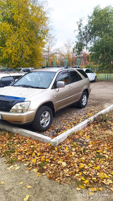 Продам  toyota harrier