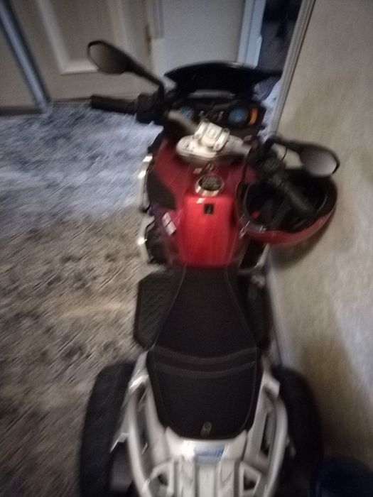 Bolalar uchun elektron skuter