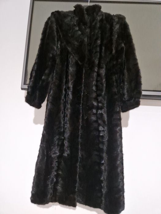 Haina blana naturală  nurca,neagra