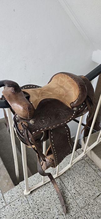 Детско седло за кон