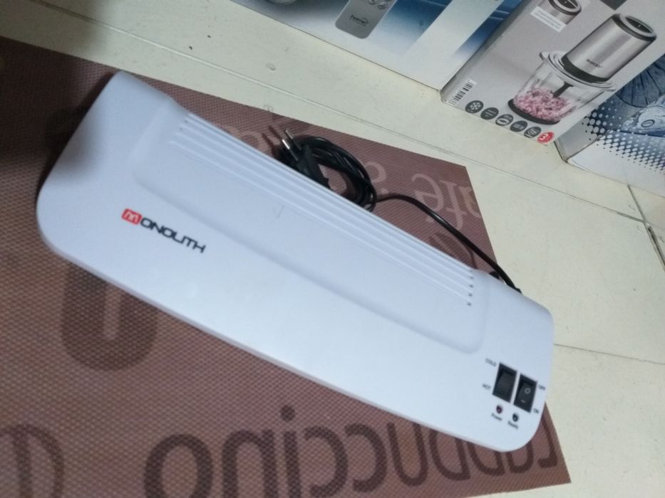 Laminator A4 Poze Documente  Nou
