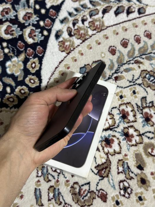 iPhone 16 Pro (2 sim kartali) 100% Ёмкс