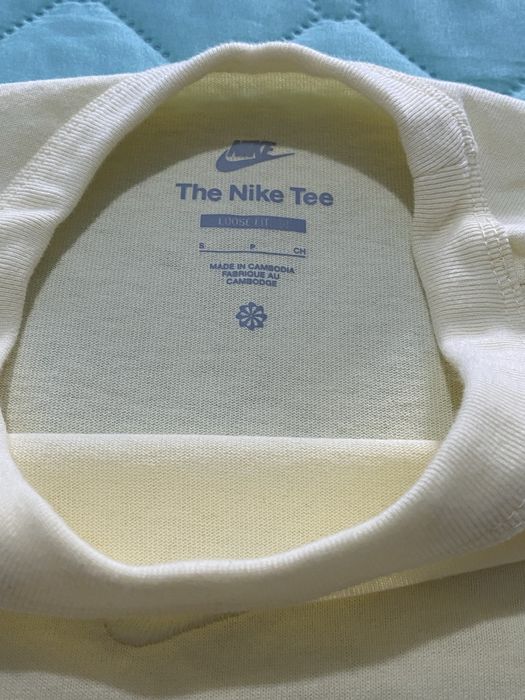 Nike Sportswearr