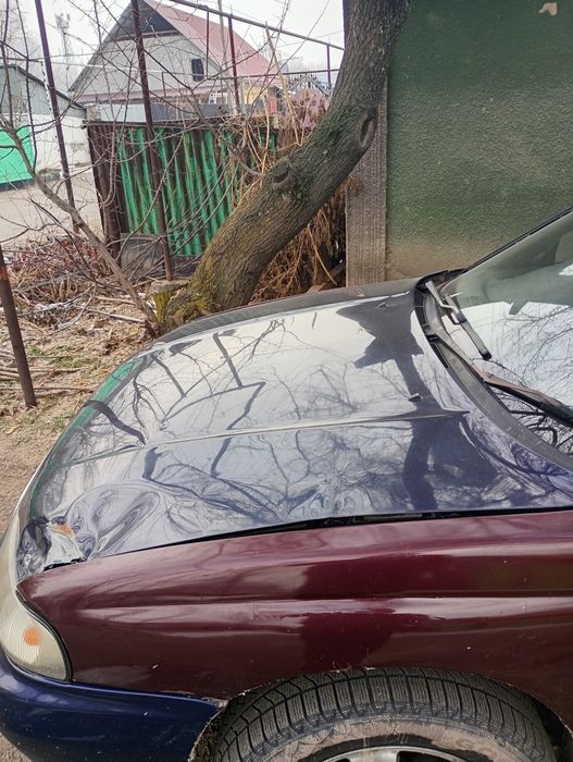 Продам капот Субару