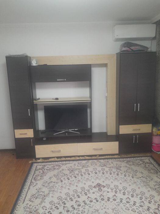 Продам горку для гостинной