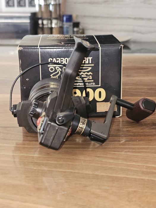 Неупотребявана колекционерска макара Olympic MX-900 Carbon Spirit