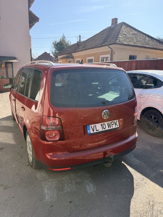 Volkwagen touran
