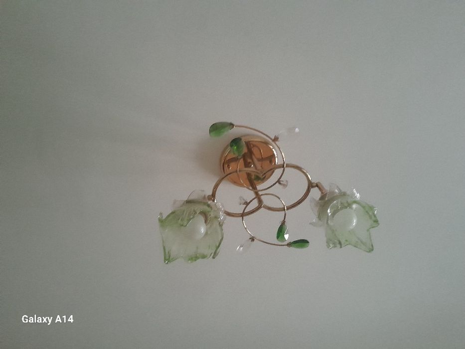 Люстралар сатылады