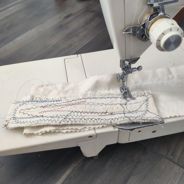 За Майстори Singer  и Eva super