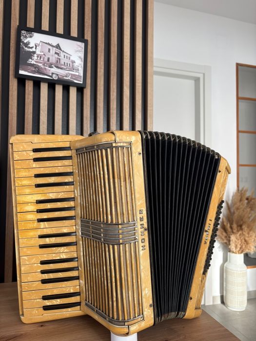 Acordeon Hohner Verdi 1 cu 48 de basi