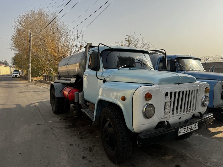 Assenizator Gavnavoz gaz-53