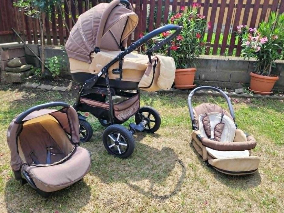 Carucior bebelusi Baby Merc Zippy 3 in 1