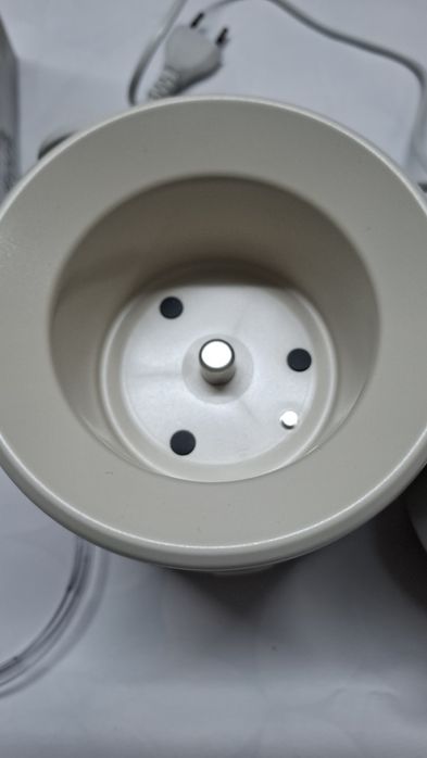 Индукционен разпенител за мляко SEVERIN Spuma Lite SM 3589.