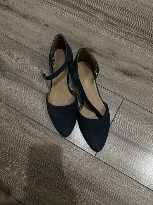 Нубуковые босоножки темно-синие