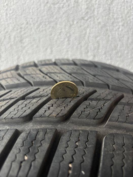 Гуми 235/45/17 97H
