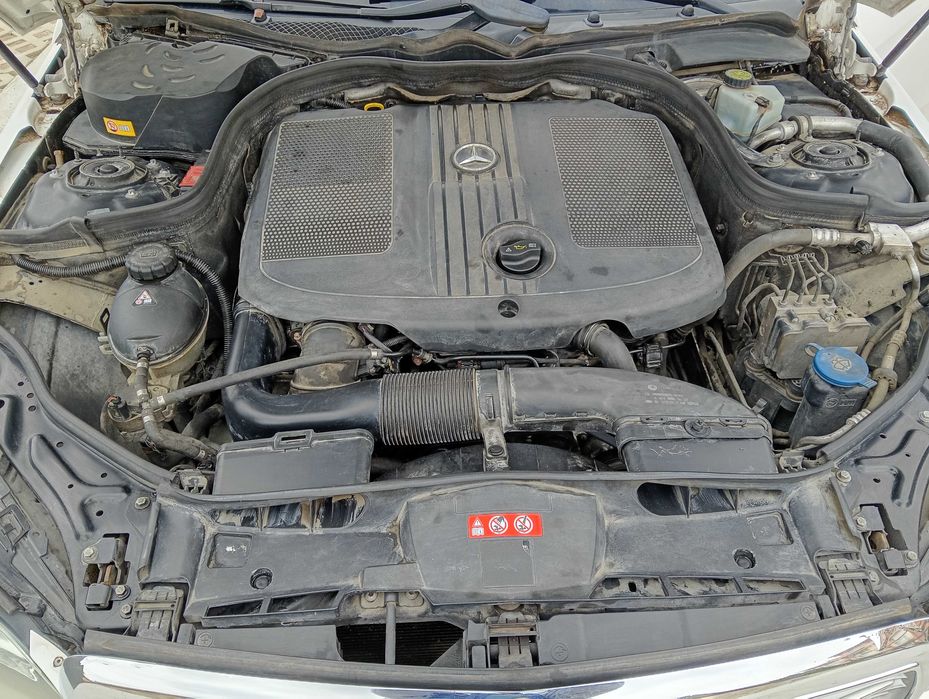 Мерцедес Е 200 2013г.