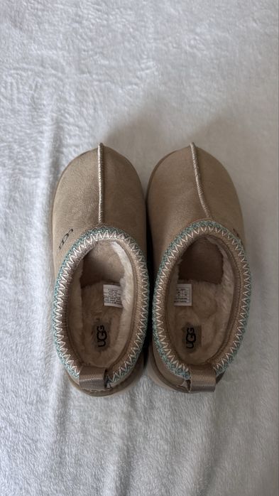 Ugg Slippers