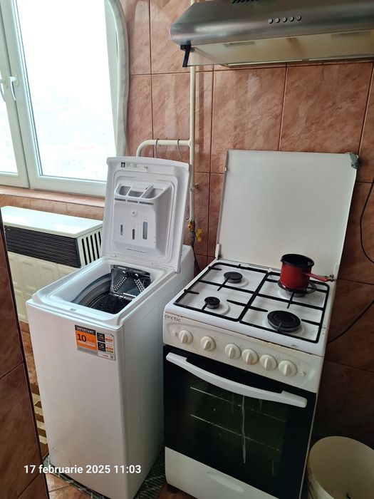 Garsoniera de închiriat.