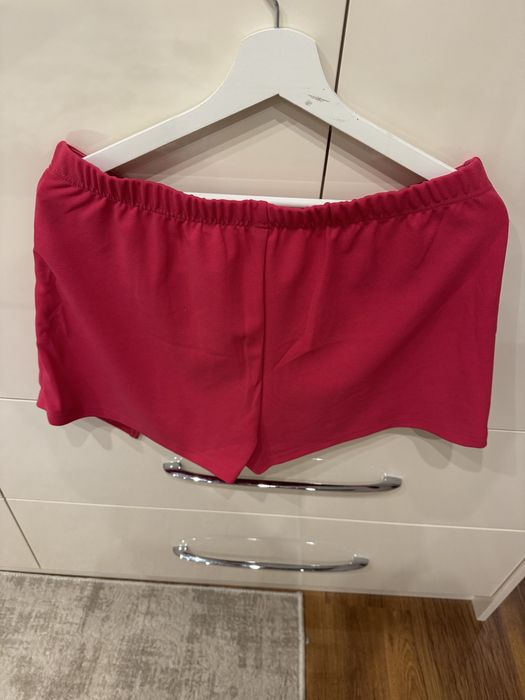 Дамска пола-панталон