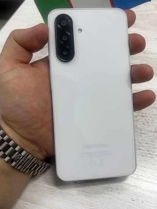 Samsung a 26 ideal holatda