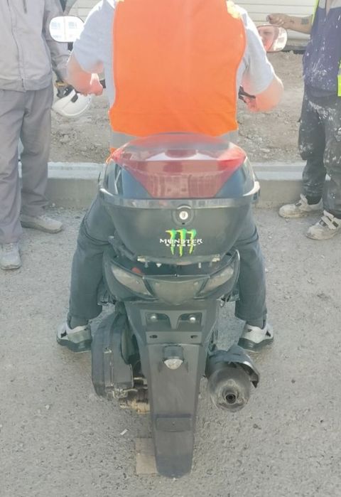 Скутер бензиновый