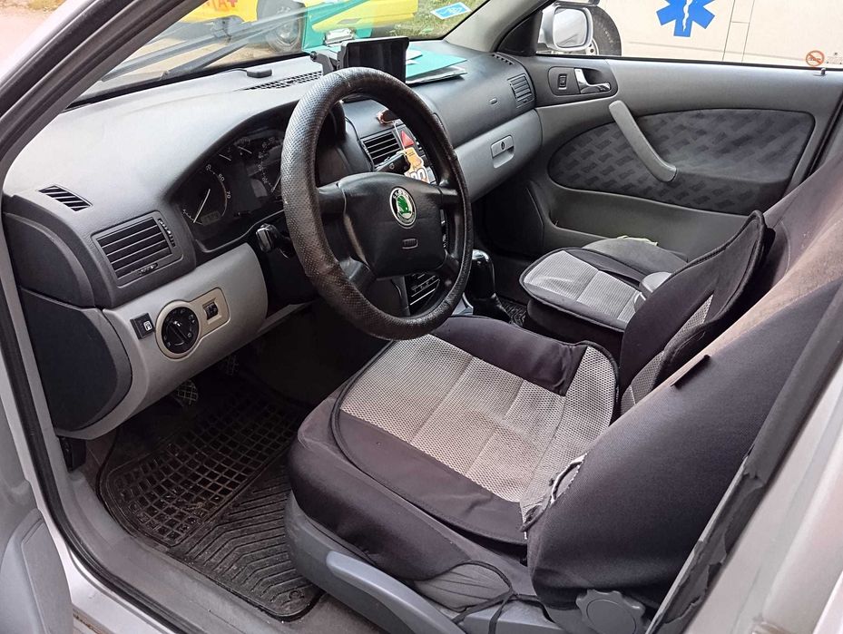 Vand Skoda octavia 1