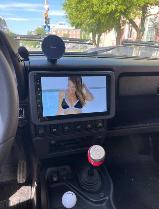 LADA NIVA 1993/2018 9" андроид нави, 9844