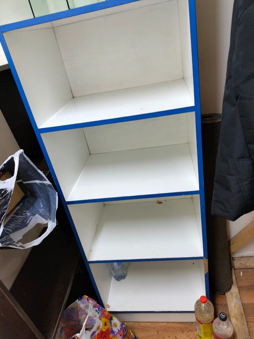 Срочно продам витрины