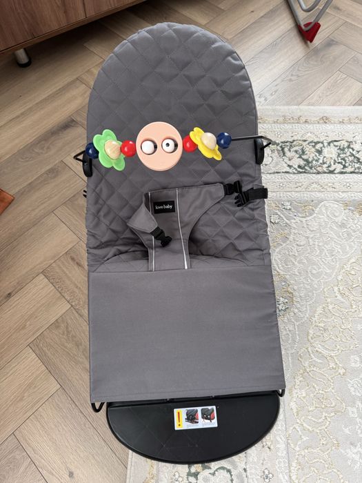 Продам детский шезлонг
