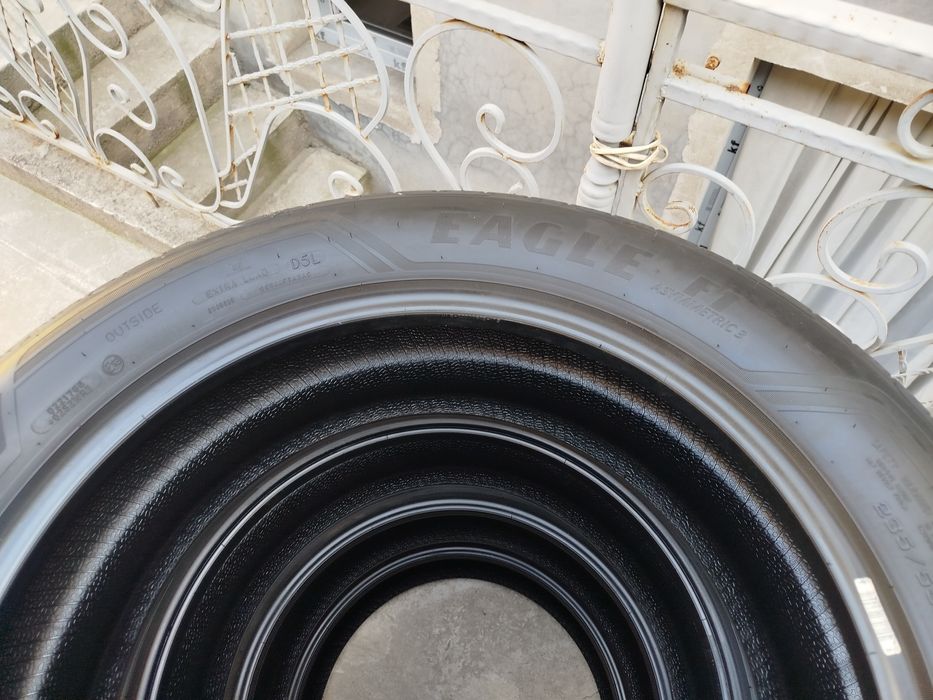 235 55 R19 Shina Good Year