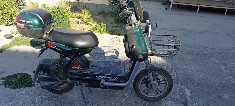 Yangi skuter sotiladi, holati yangi
