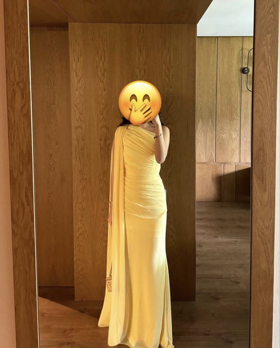 Продам шифоновое желтое платье