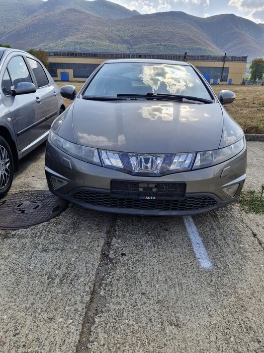 Хонда Сивик Civic ЛЯВ ВОЛАН 1.8i 140kc НА ЧАСТИ!