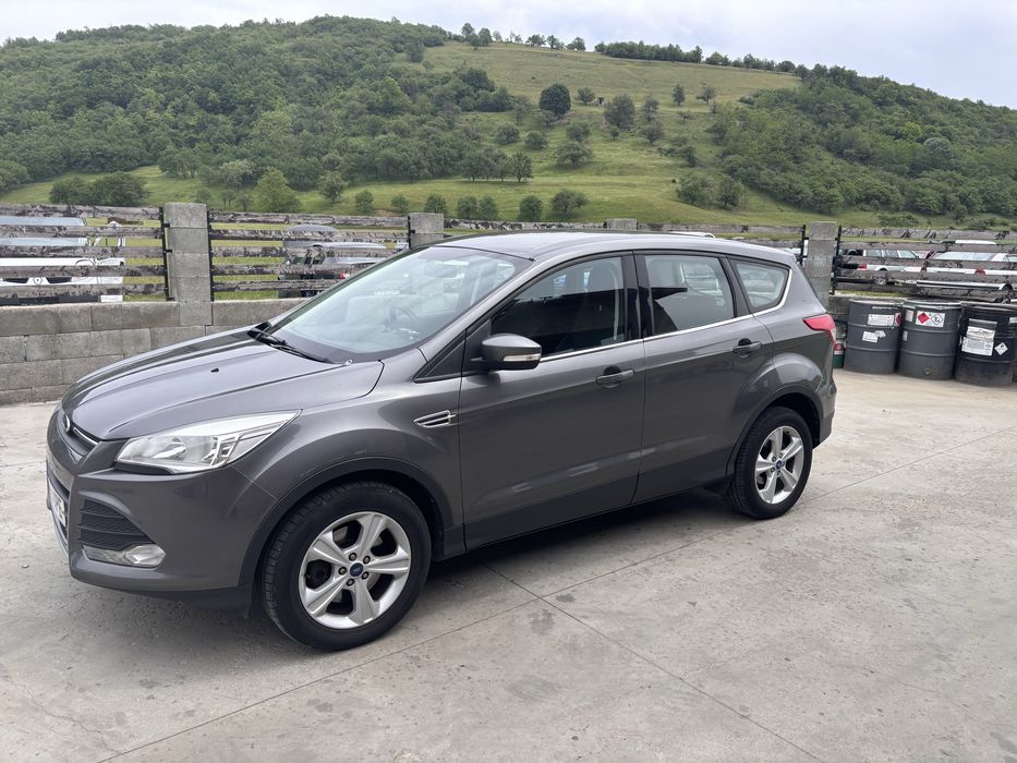 Dezmembrez Ford Kuga 2 2014 2.0 TDCI 140 cp