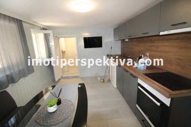 Продава се Двустаен апартамент в Пловдив, Център - 45 кв.м за 2178 €/кв.м - Снимка #1