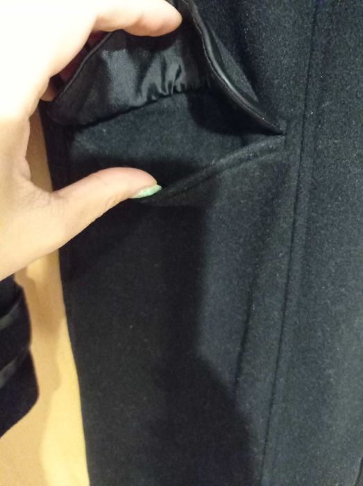 Продавам дамско палто